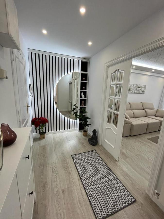 Apartamentos C&E Haro Dış mekan fotoğraf