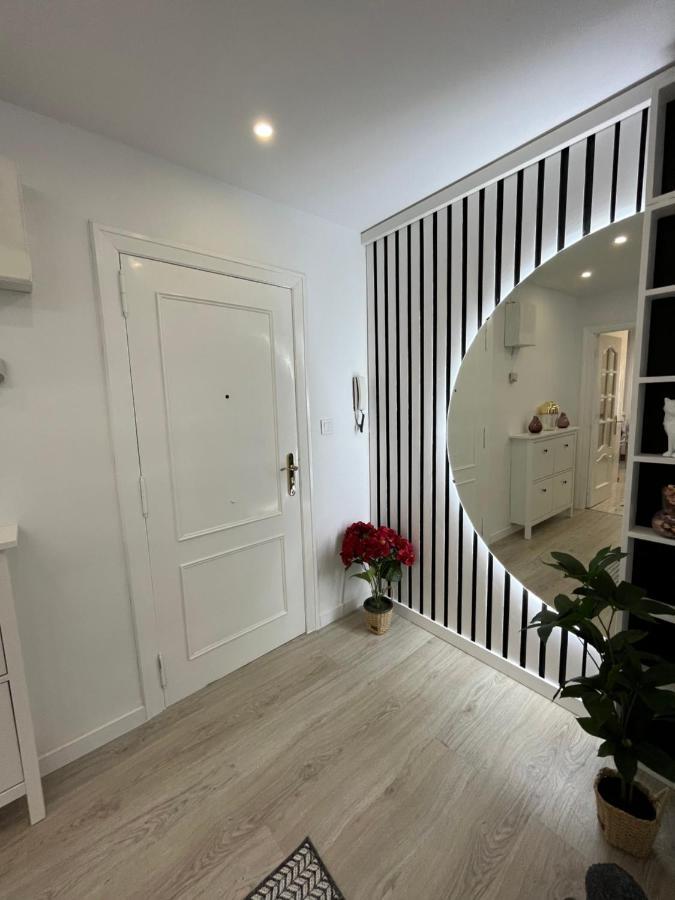 Apartamentos C&E Haro Dış mekan fotoğraf