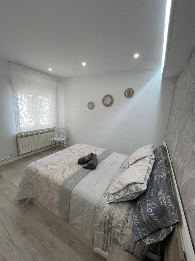 Apartamentos C&E Haro Dış mekan fotoğraf